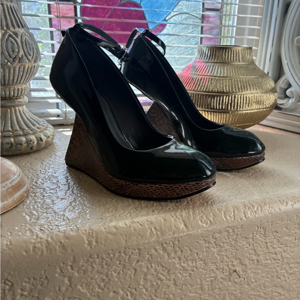 Joanne Stoker Patent Wedge Pumps with Textured Platform - Black